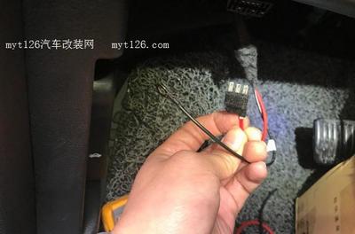 福特銳界走暗線安裝行車記錄儀詳解 電子配件規(guī)范布線與功能整合